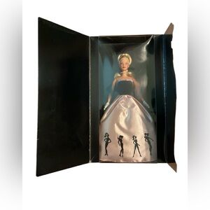 Mattel Barbie Timeless Silhouette vintage